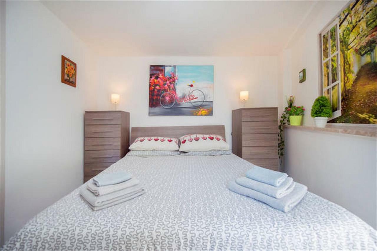 Garden House Apartments In Napoli Exterior foto